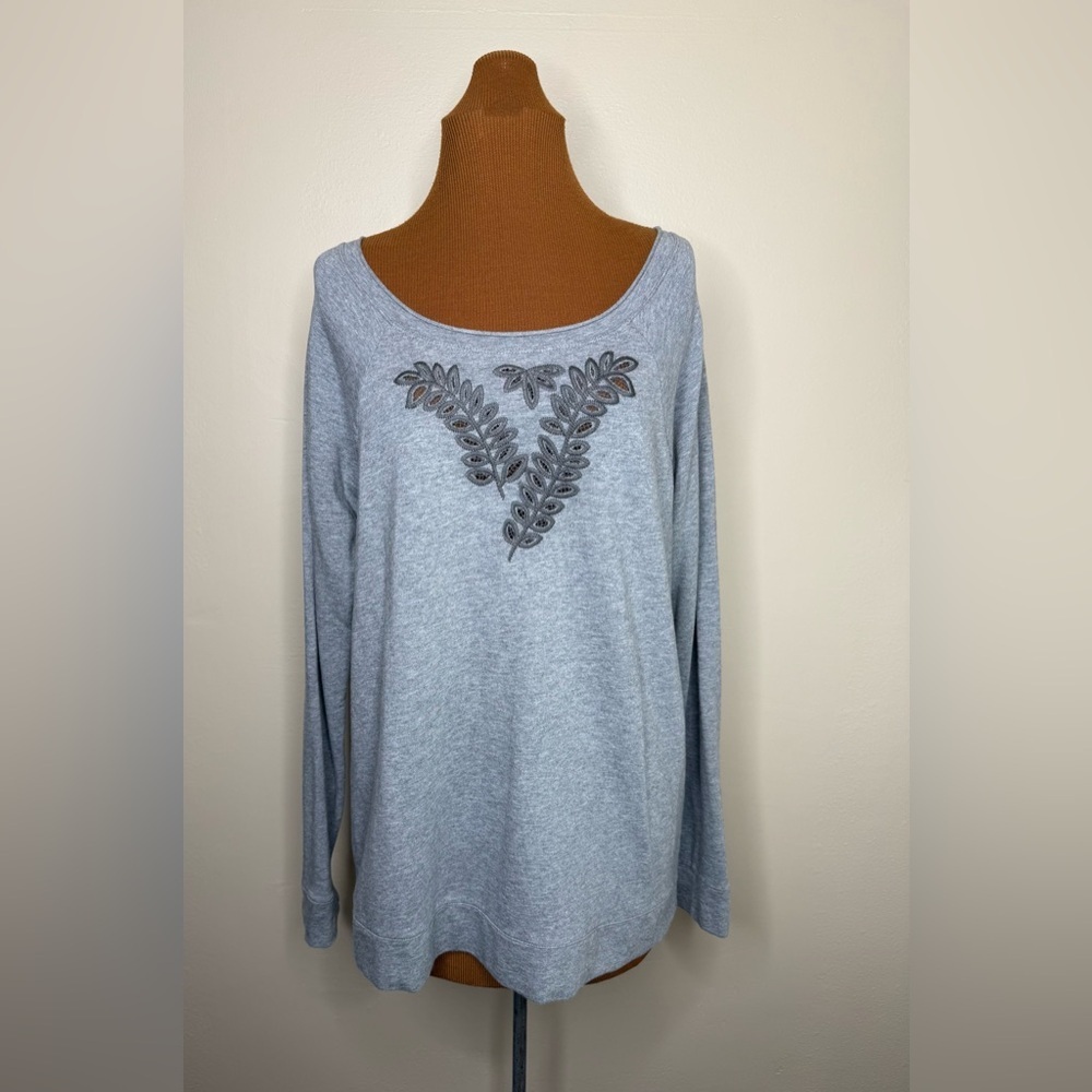 Garnet Hill Lace Cut Out Long Sleeve Rolled Collar Pullover Blouse Size Large
